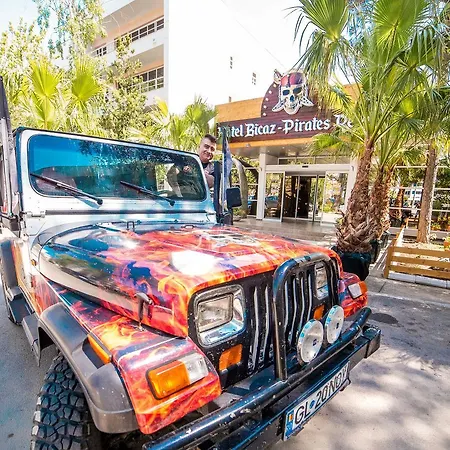 Pirates 酒店 马马亚