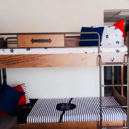 Pirates 3* 马马亚