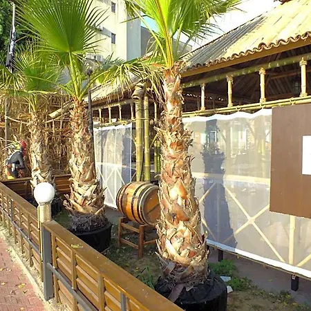 Pirates Hotel 3*