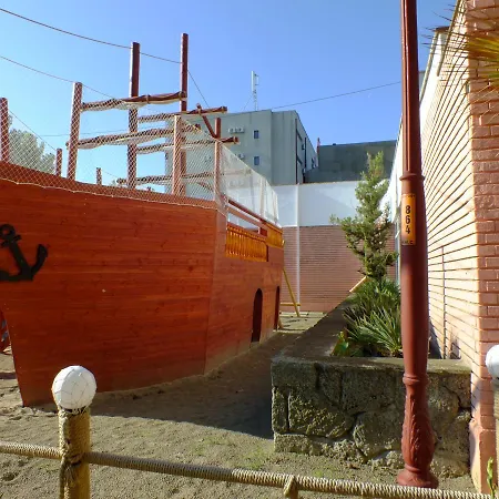 Hotel Pirates 3*