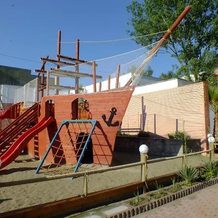 Pirates Hotel
