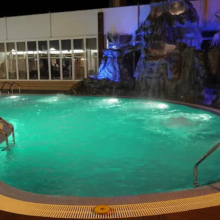 Pirates Mamaia