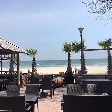Pirates 3* Mamaia