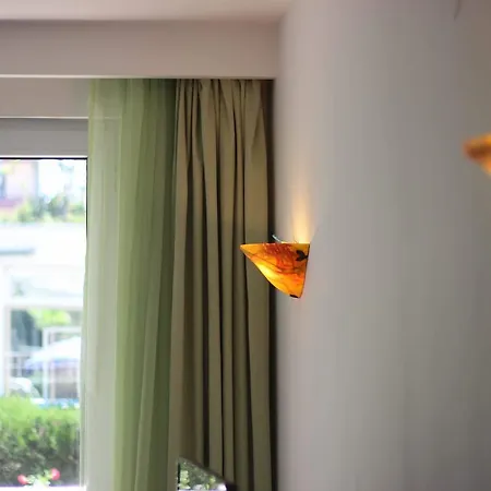 Hotel Pirates 3*