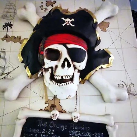 Hotel Pirates 3*