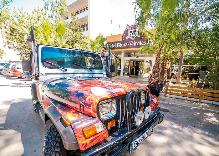 Pirates Hotel Mamaja