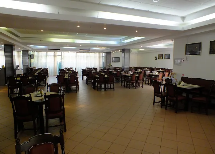 Pirates Hotel Mamaja