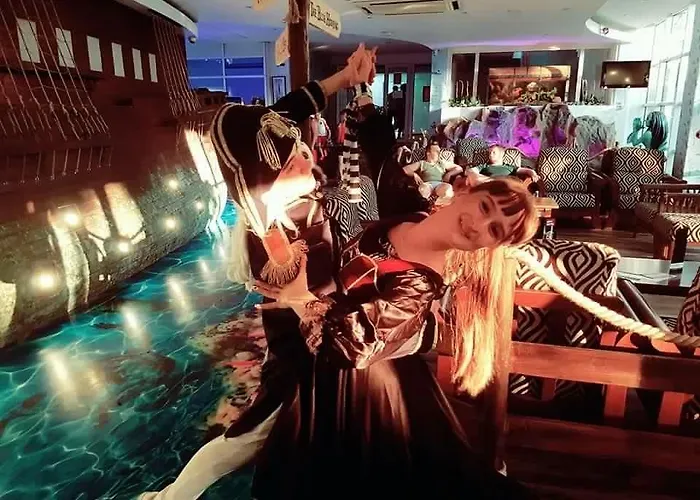 Hotel Pirates 3*